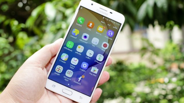 How to limit data usage on Android